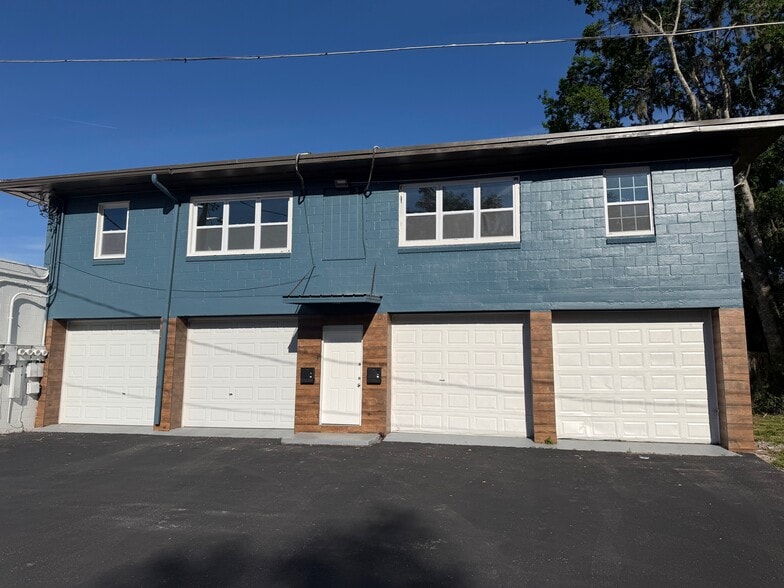 More Photos Of 1201 E University Ave, Gainesville Freestanding For Sale