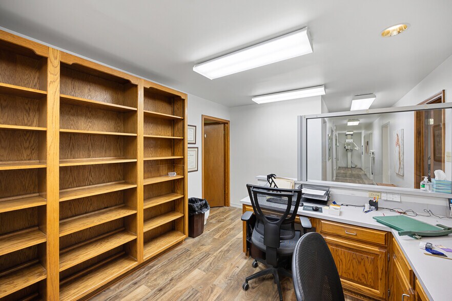 More Photos Of 1501 W C St, Russellville Healthcare For Sale