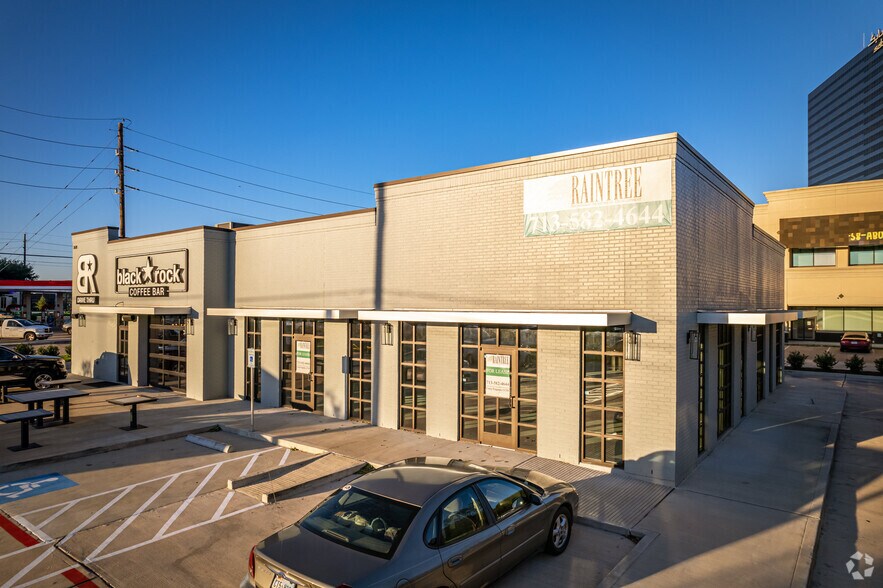 More Photos Of 2620 W Sam Houston Pky S, Houston Storefront For Sale
