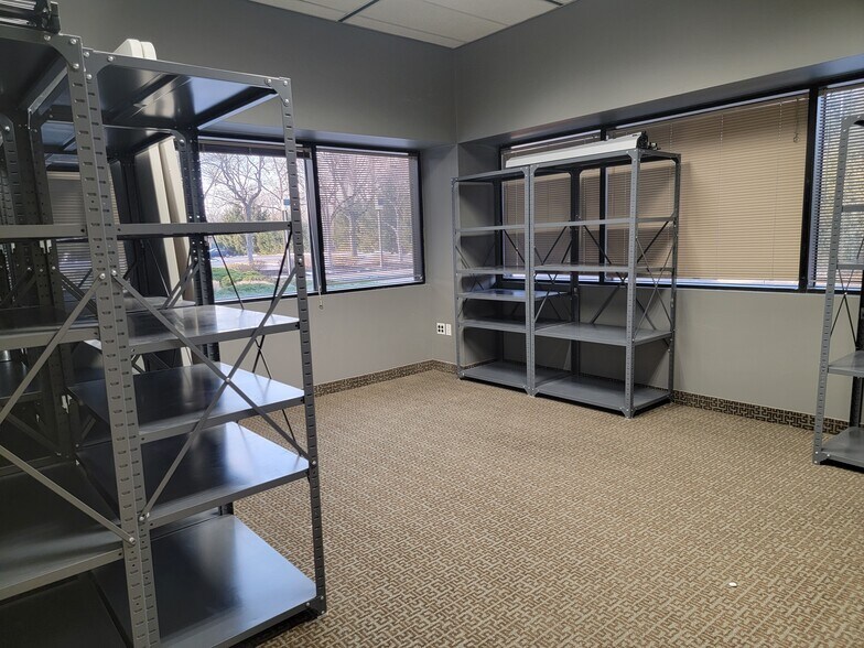 More Photos Of 22 Paris Ave, Rockleigh Office For Lease