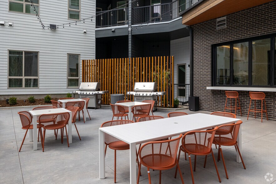 More Photos Of 12150 E Dartmouth Ave, Aurora Apartments For Lease