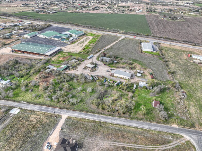 More Photos Of 931 W FM 78, Marion Land For Sale