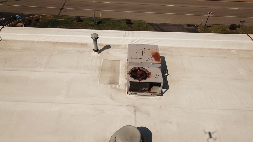 More Photos Of 20254 US 19, Cranberry Township Freestanding For Sale