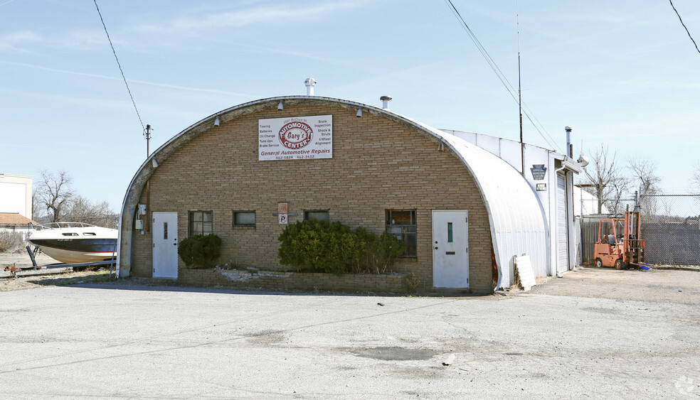 Primary Photo Of 2007 Mcclure St, Homestead Auto Repair For Sale