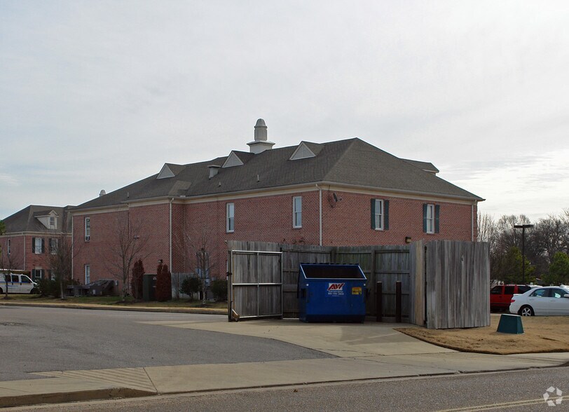 More Photos Of 574 Greentree Cv, Collierville Office For Lease