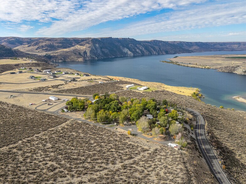 More Photos Of 44892 State Route 21 N, Wilbur Trailer Camper Park For Sale