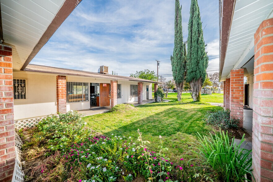 More Photos Of 711 W C St, Colton Religious Facility For Sale