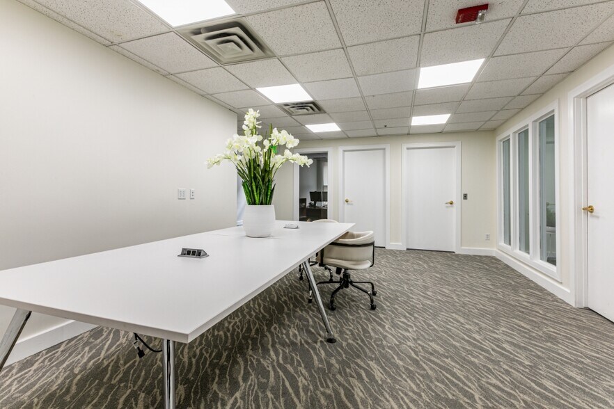 More Photos Of 136 Heber Ave, Park City Office For Lease