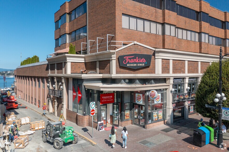 More Photos Of 910 Government St, Victoria Office For Lease