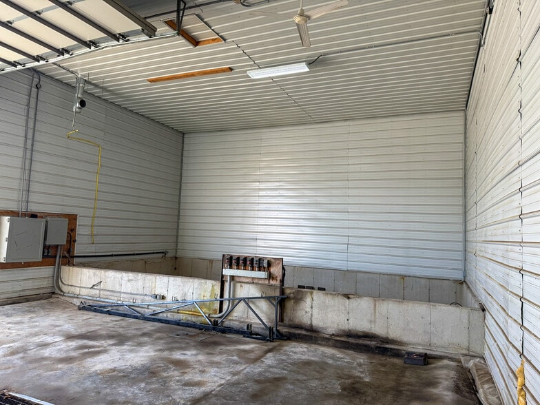 More Photos Of 14 1st SE st, Dodge Center Industrial For Sale