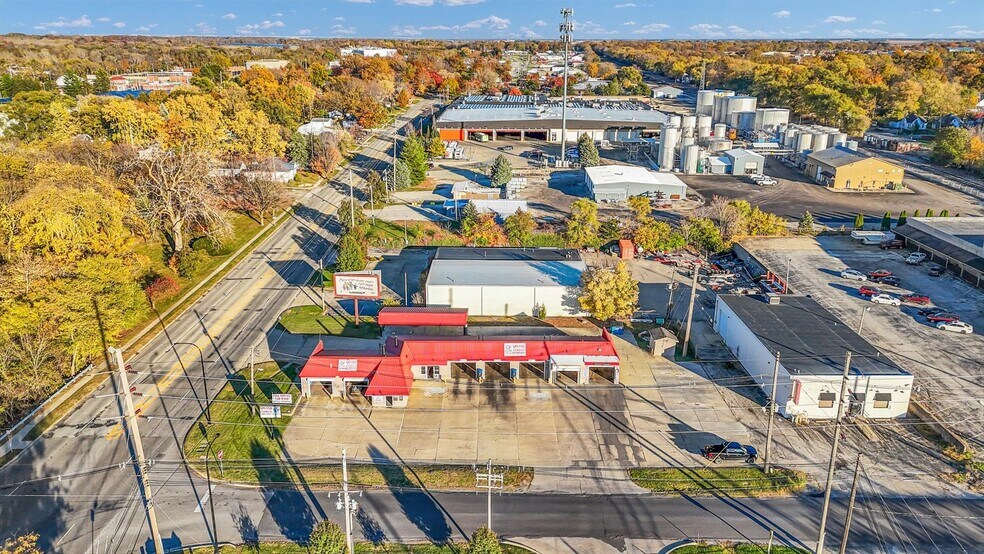 More Photos Of 501 E University Ave, Urbana Carwash For Sale