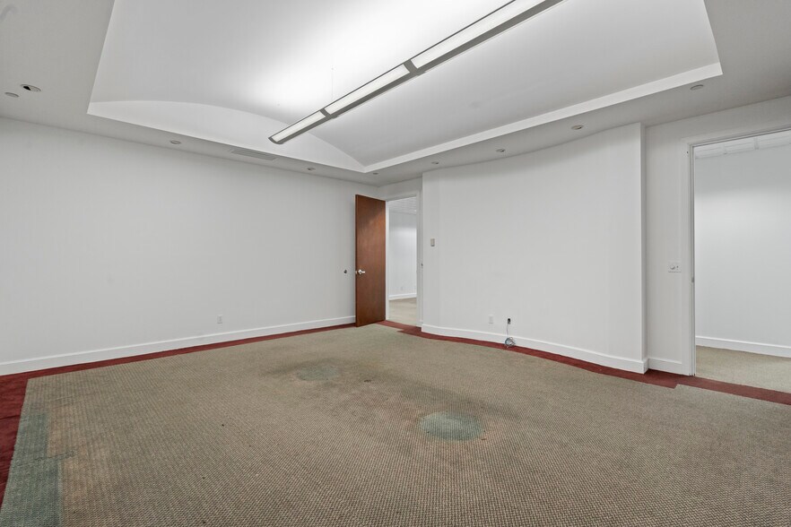 More Photos Of 1735 W Hibiscus Blvd, Melbourne Medical For Lease