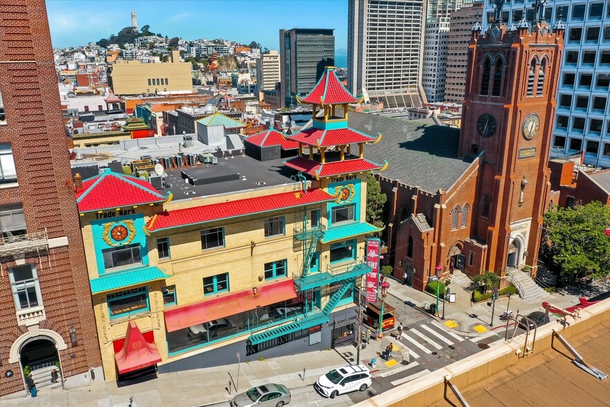 More Photos Of 601-625 Grant Ave, San Francisco Storefront Retail Office For Lease