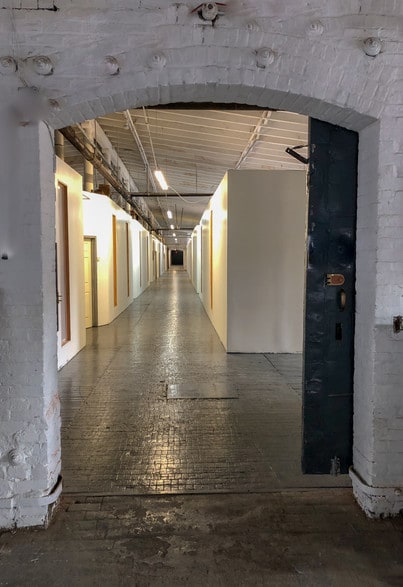 More Photos Of 500-530 Nepperhan Ave, Yonkers Showroom For Lease