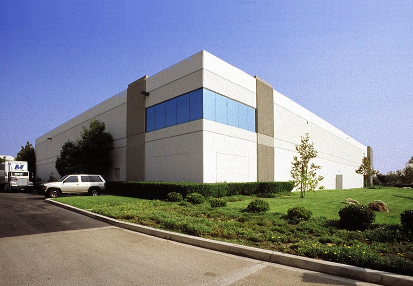 More Photos Of 8827 Rochester Ave, Rancho Cucamonga Warehouse For Lease