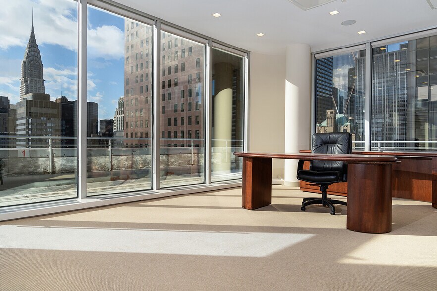 More Photos Of 805 Third Ave, New York Office For Lease
