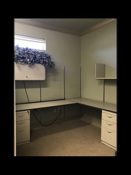 More Photos Of 5592 Davis Blvd, North Richland Hills Coworking Space