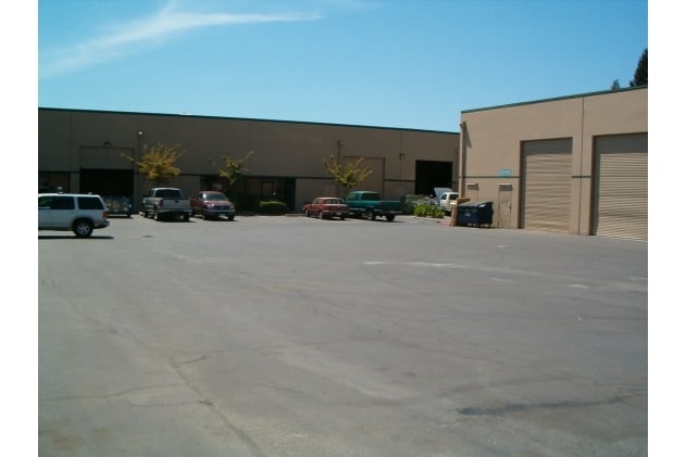 More Photos Of 3250 Monier Cir, Rancho Cordova Manufacturing For Lease