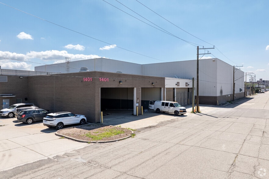 More Photos Of 1400 Howard St, Detroit Warehouse For Lease