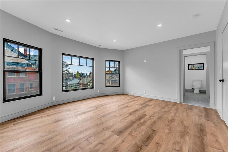 More Photos Of 4301 Avery St, Detroit Apartments For Sale