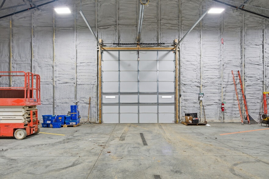 More Photos Of 5192 Dominion Dr, Dublin Warehouse For Sale