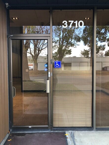 More Photos Of 3680-3730 Yale Way, Fremont Warehouse For Lease