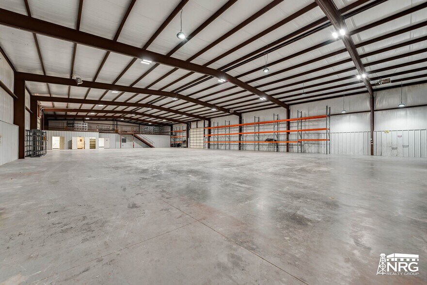 More Photos Of 1591 S US Highway 385, Andrews Warehouse For Sale