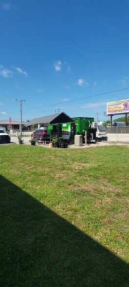 Primary Photo Of 6900 Barbour Rd, Riviera Beach Manufacturing For Lease