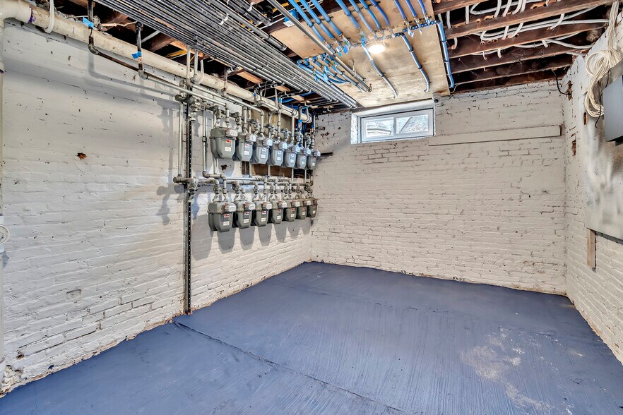 More Photos Of 155-157 Clifton Ave, Newark Apartments For Sale