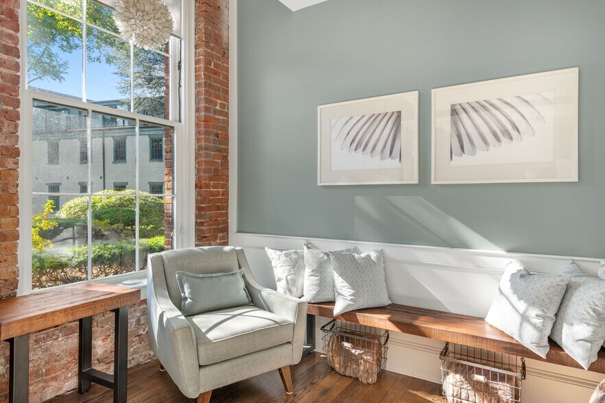 More Photos Of 520 S Water St, Providence Office Residential For Sale