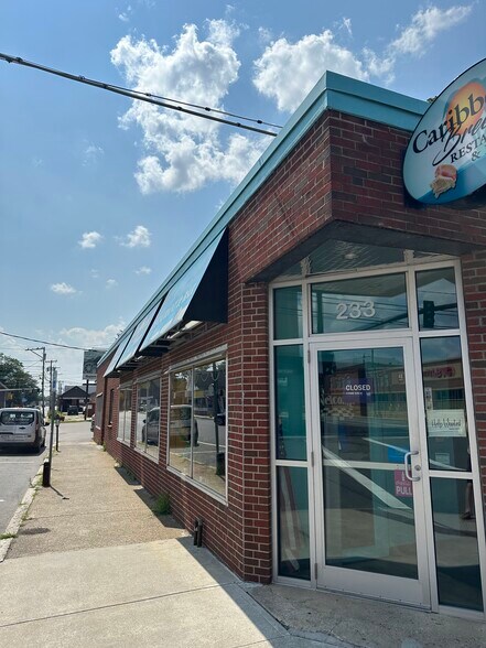 More Photos Of 233 Main St, Nashua Restaurant For Lease