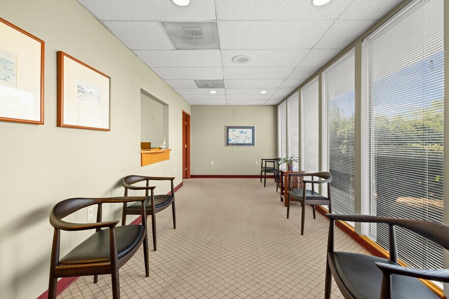 More Photos Of 4400 SW 110th Ave, Beaverton Medical For Sale