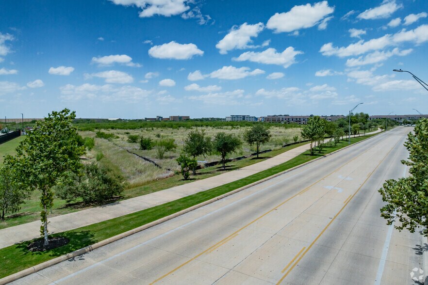 More Photos Of 3667 Global Way, San Antonio Distribution For Lease