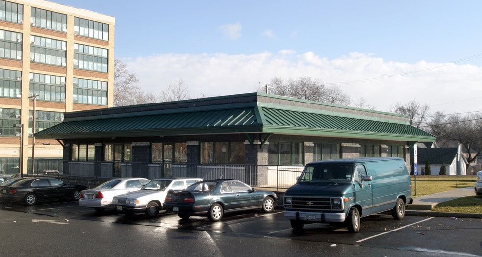 Primary Photo Of 20 Jackson St, Freehold Office For Lease