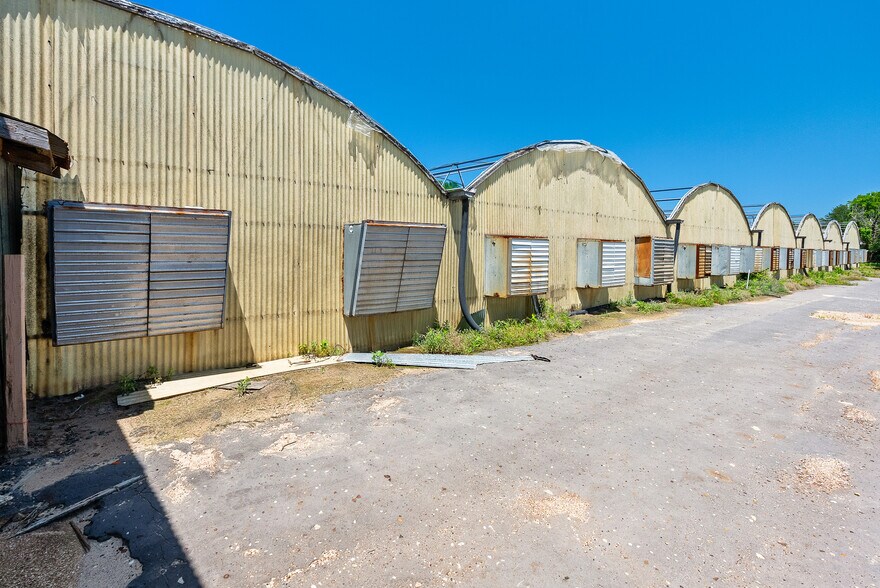 More Photos Of 17905 US Highway 69 N, Lindale Refrigeration Cold Storage For Sale