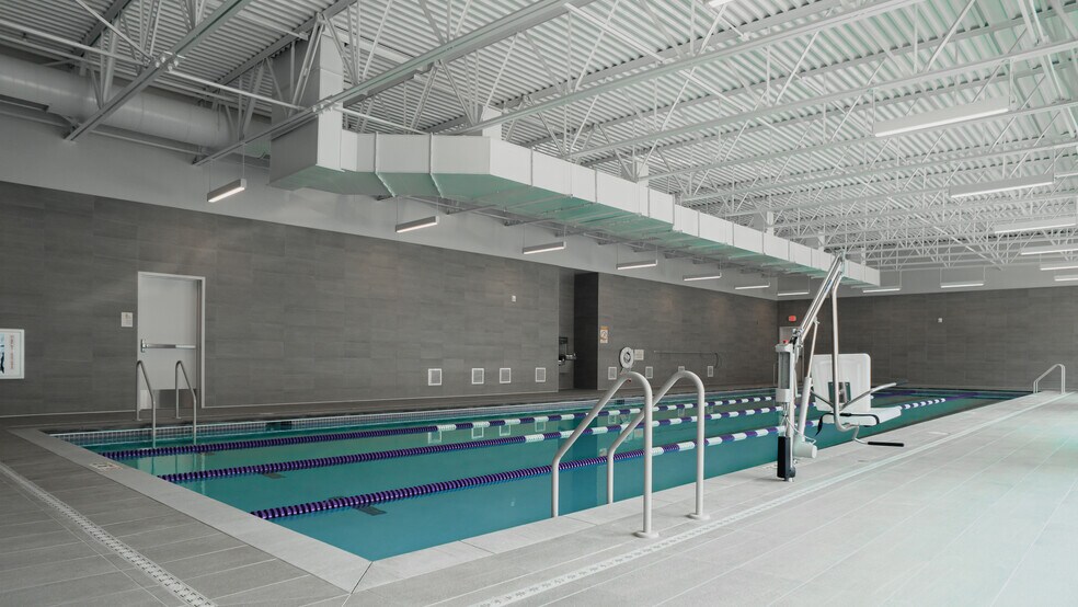 More Photos Of 2685 Vikings Cir, Eagan Office For Lease