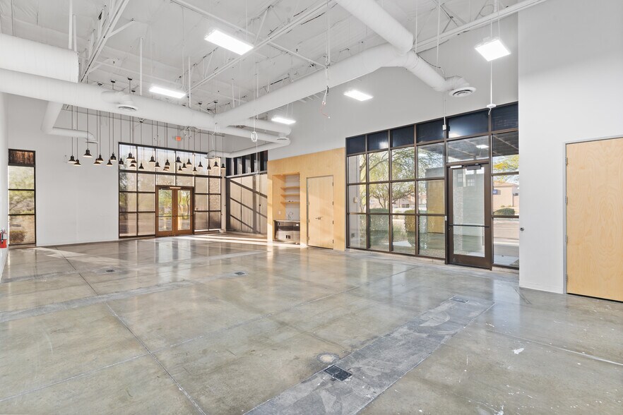 More Photos Of 7255 S Tenaya Way, Las Vegas Office Residential For Lease