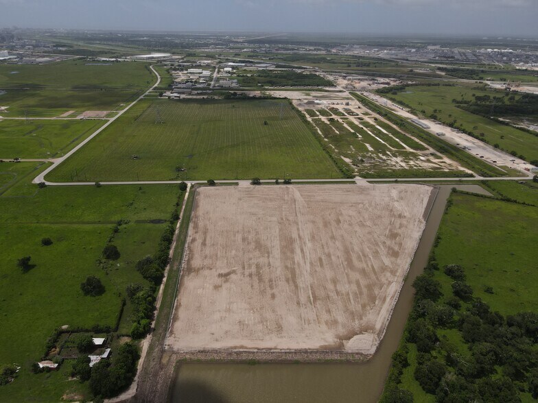 More Photos Of Hwy 227A & 434 Hwy, Freeport Land For Lease