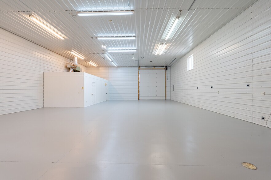 More Photos Of 202 Hemi Ln, Gravois Mills Specialty For Sale