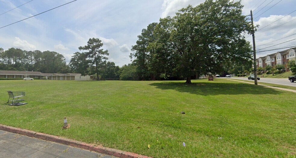 More Photos Of West Pensacola Street, Tallahassee Land For Sale