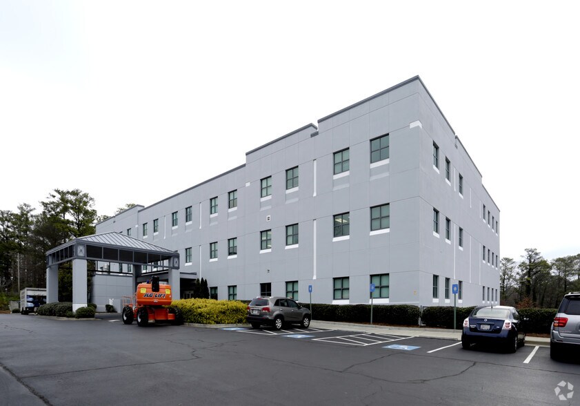More Photos Of 780 Canton Rd NE, Marietta Medical For Lease