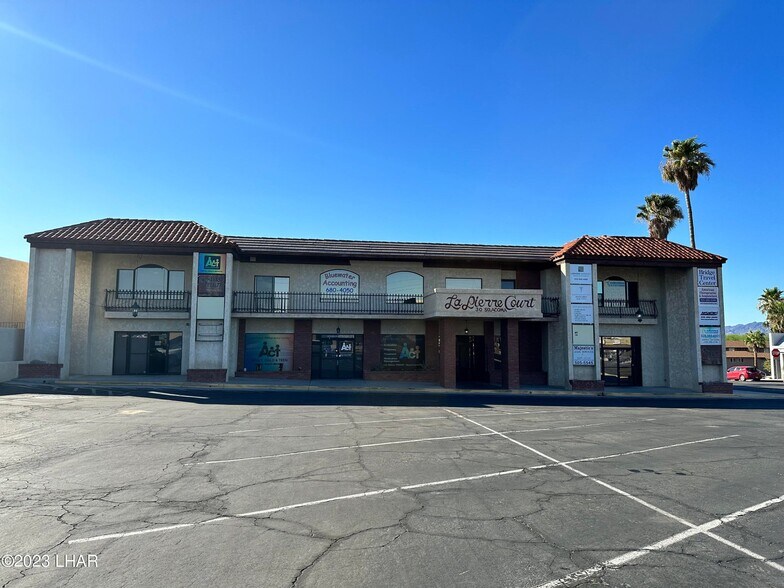 More Photos Of 30 Acoma Blvd S, Lake Havasu City Office For Lease