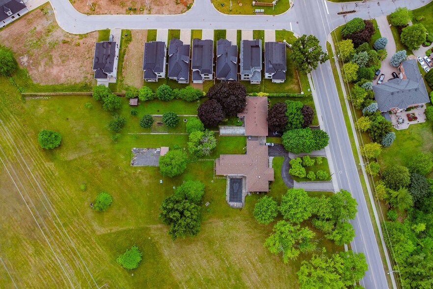 More Photos Of 6378 Mountain Rd, Niagara Falls Land For Sale