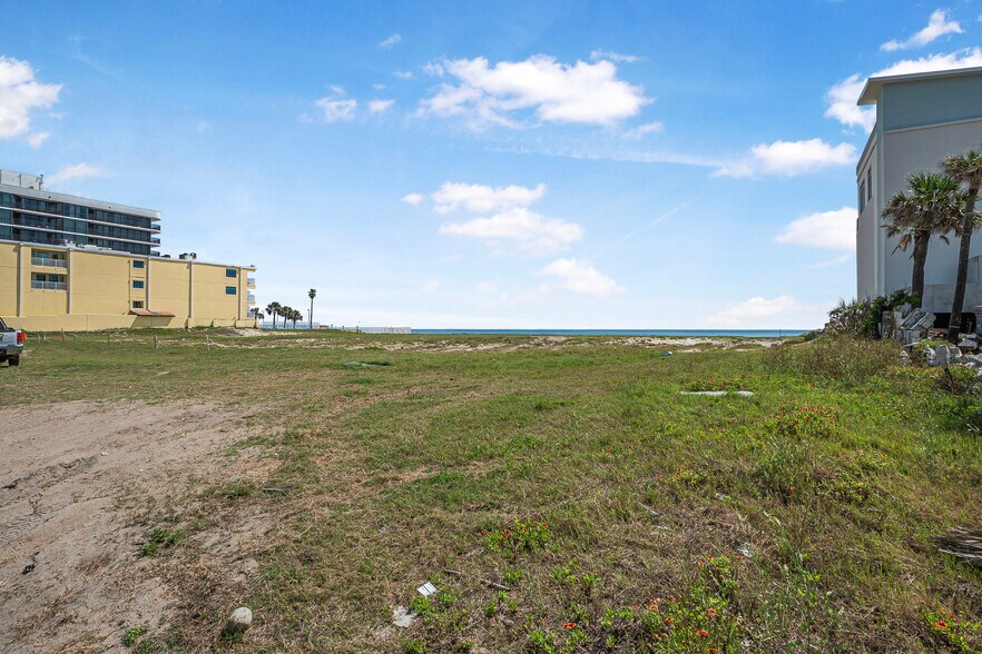 More Photos Of 1012 Atlantic Ave, Daytona Beach Land For Sale