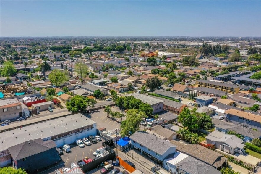 More Photos Of 1437 E 61st St, Los Angeles Land For Sale