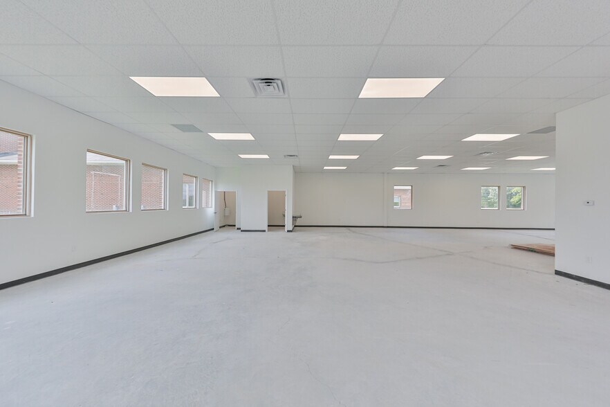 More Photos Of 4350 Independence Dr, Schnecksville Medical For Lease
