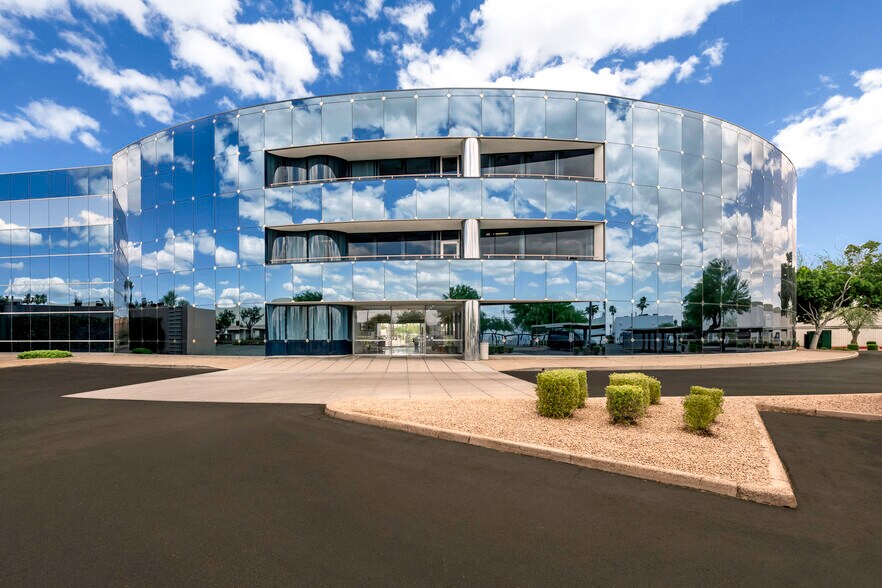 More Photos Of 3410 E University Dr, Phoenix Office For Sale