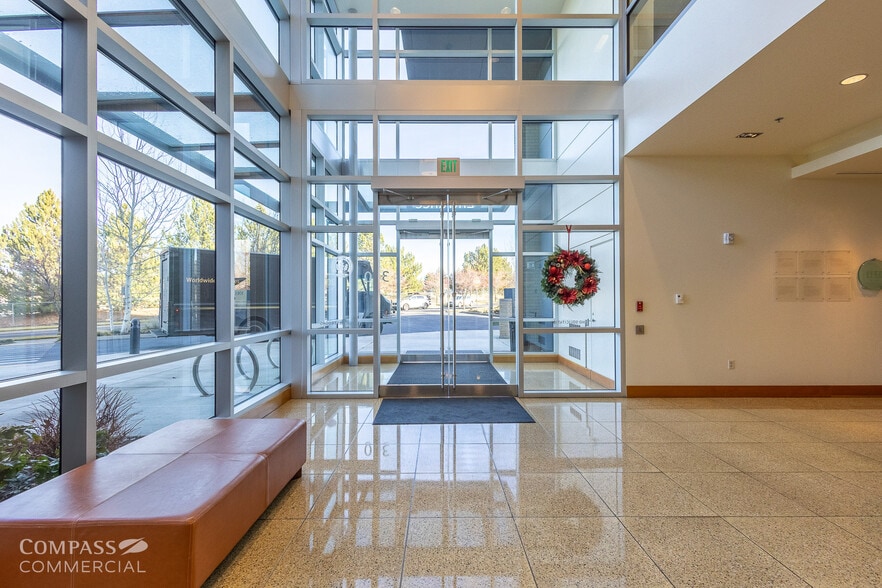 More Photos Of 360 SW Bond St, Bend Office For Lease