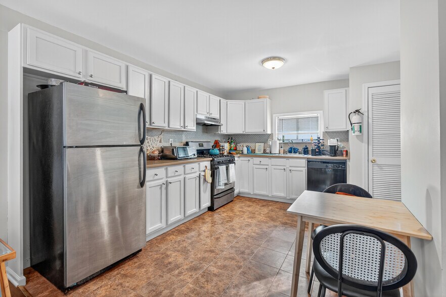 More Photos Of 200 7th Ave, Asbury Park Apartments For Sale