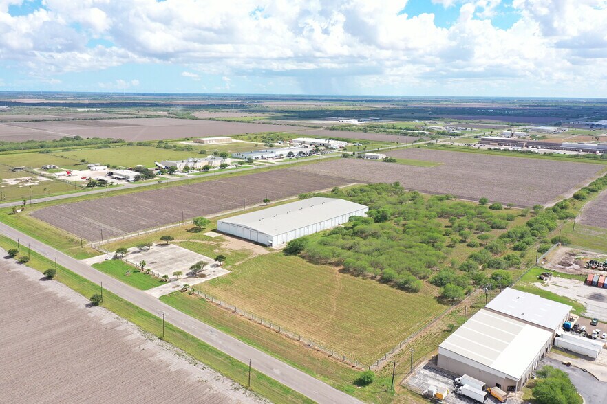 More Photos Of 5806 E Grimes Ave, Harlingen Manufacturing For Sale